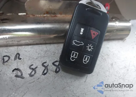 2013 Volvo Xc60 3.2/3.2 Platinum/3.2 Premier/3.2 Premier Plus from USA, damaged, VIN YV4952DL5D2382283